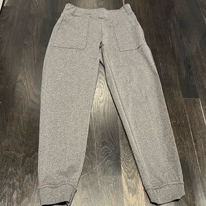 Athleta girl powervita joggers size M/ 8-10